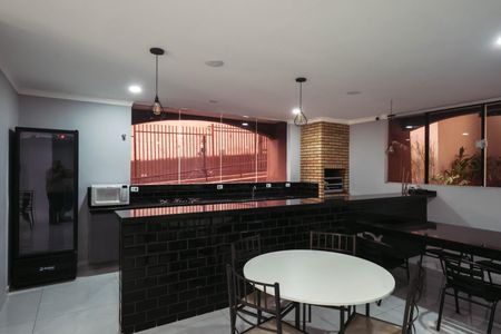 Apartamento à venda com 46m², 2 quartos e 1 vagaÁrea comum - Churrasqueira