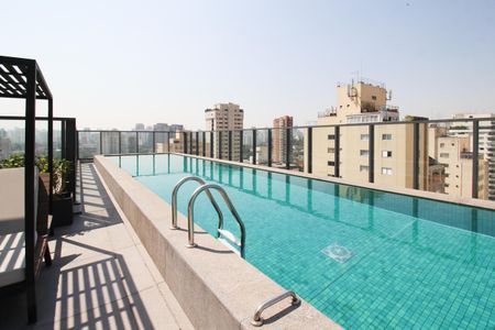 Apartamento à venda com 30m², 1 quarto e sem vaga Apartamento à venda com 30m², 1 quarto e sem vagaÁrea comum - Piscina
