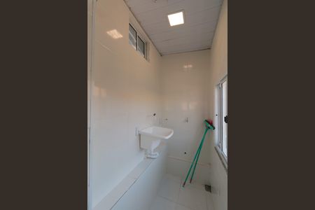 Casa à venda com 85m², 2 quartos e 1 vaga Casa à venda com 85m², 2 quartos e 1 vagaÁrea de Serviço