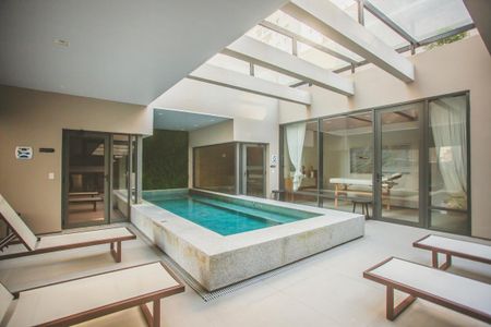 Apartamento à venda com 98m², 3 quartos e 1 vaga Apartamento à venda com 98m², 3 quartos e 1 vagaÁrea comum - Ofuro