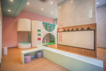 Apartamento à venda com 98m², 3 quartos e 1 vaga Apartamento à venda com 98m², 3 quartos e 1 vagaÁrea comum - Brinquedoteca