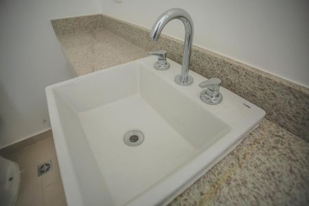 Apartamento à venda com 98m², 3 quartos e 1 vaga Apartamento à venda com 98m², 3 quartos e 1 vagaBanheiro Suíte