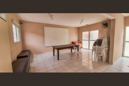 Apartamento à venda com 47m², 2 quartos e 1 vaga Apartamento à venda com 47m², 2 quartos e 1 vagaÁrea comum