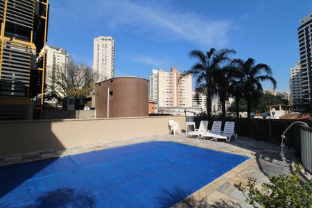 Apartamento à venda com 40m², 1 quarto e 1 vagaÁrea comum - Piscina