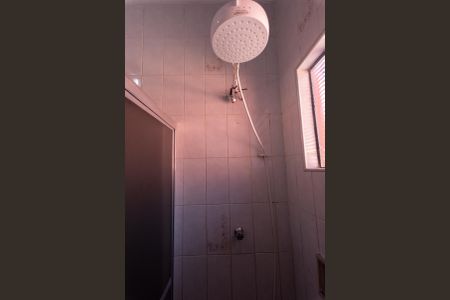 Casa à venda com 180m², 3 quartos e 3 vagasBanheiro Social