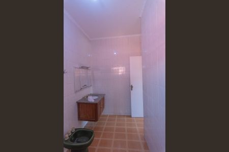 Casa à venda com 180m², 3 quartos e 3 vagasBanheiro da Suíte