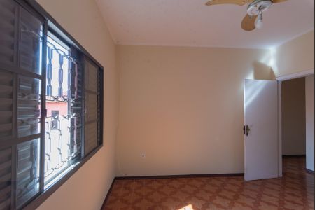 Casa à venda com 180m², 3 quartos e 3 vagasQuarto 2