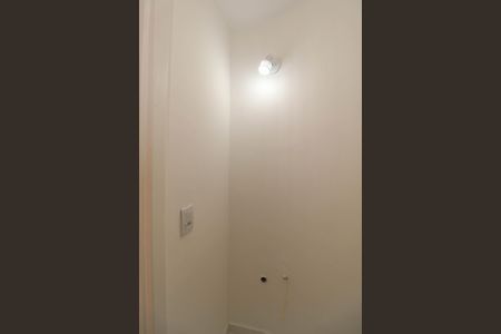 Apartamento à venda com 130m², 3 quartos e 1 vaga Apartamento à venda com 130m², 3 quartos e 1 vagaBanheiro da Suíte 1