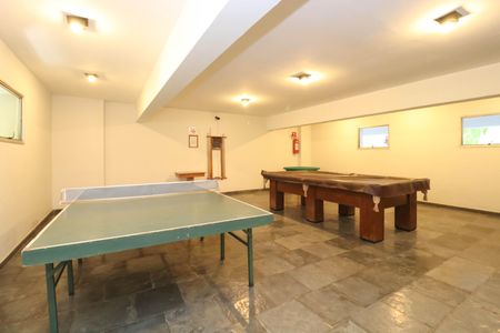 Apartamento à venda com 130m², 3 quartos e 1 vaga Apartamento à venda com 130m², 3 quartos e 1 vagaÁrea comum - Salão de jogos