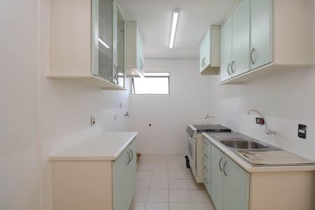 Apartamento à venda com 130m², 3 quartos e 1 vaga Apartamento à venda com 130m², 3 quartos e 1 vagaCozinha