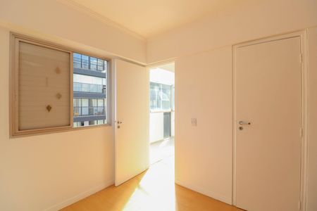 Apartamento à venda com 130m², 3 quartos e 1 vaga Apartamento à venda com 130m², 3 quartos e 1 vagaSuíte 1