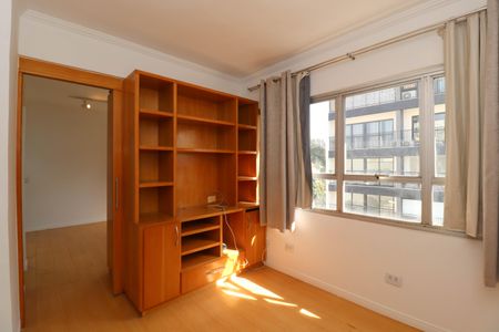 Apartamento à venda com 130m², 3 quartos e 1 vaga Apartamento à venda com 130m², 3 quartos e 1 vagaQuarto