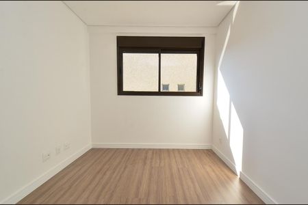 Apartamento à venda com 177m², 3 quartos e 3 vagas Apartamento à venda com 177m², 3 quartos e 3 vagasSuite