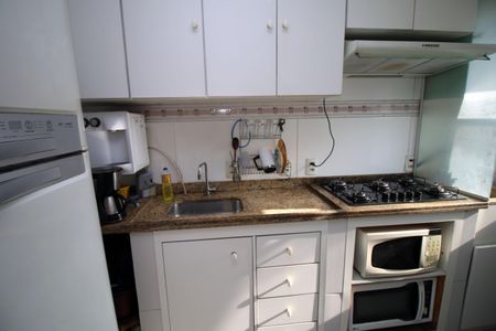 Apartamento à venda com 52m², 2 quartos e 1 vagaCozinha