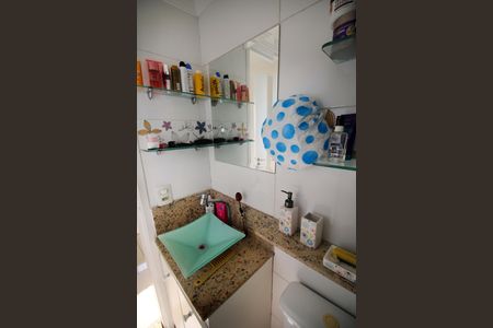 Apartamento à venda com 52m², 2 quartos e 1 vagaBanheiro da Suíte