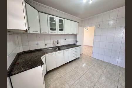 Apartamento à venda com 85m², 3 quartos e 1 vaga Apartamento à venda com 85m², 3 quartos e 1 vagaCozinha