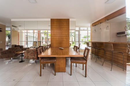 Apartamento à venda com 103m², 3 quartos e 3 vagasÁrea comum - Salão de festas