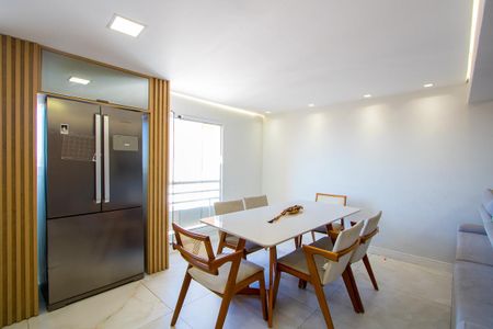 Apartamento à venda com 103m², 3 quartos e 3 vagas Apartamento à venda com 103m², 3 quartos e 3 vagasSala