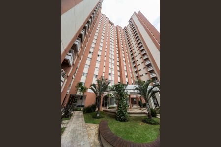 Apartamento à venda com 103m², 3 quartos e 3 vagas Apartamento à venda com 103m², 3 quartos e 3 vagasFachada do condomínio