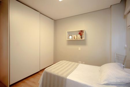 Apartamento à venda com 186m², 4 quartos e 4 vagasSuite 4