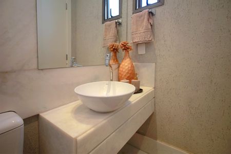 Apartamento à venda com 186m², 4 quartos e 4 vagasLavabo 