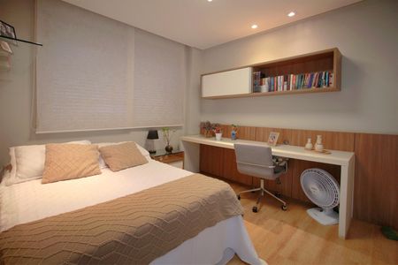 Apartamento à venda com 186m², 4 quartos e 4 vagasSuite 2