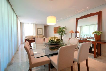 Apartamento à venda com 186m², 4 quartos e 4 vagasSala de Jantar