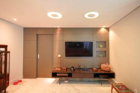 Apartamento à venda com 186m², 4 quartos e 4 vagasSala