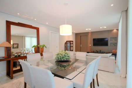 Apartamento à venda com 186m², 4 quartos e 4 vagasSala de Jantar