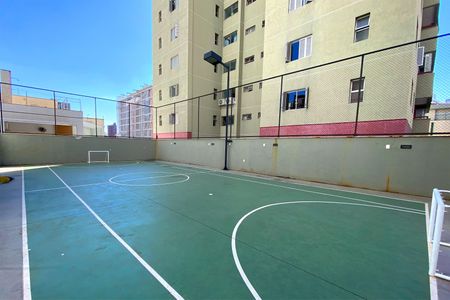 Apartamento à venda com 186m², 4 quartos e 4 vagas Apartamento à venda com 186m², 4 quartos e 4 vagasÁrea comum - Quadra