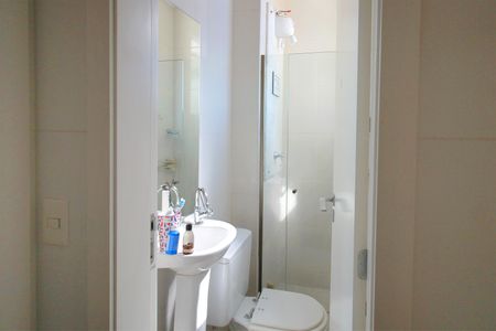 Apartamento à venda com 186m², 4 quartos e 4 vagasBanheiro de serviço