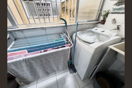 Apartamento à venda com 92m², 3 quartos e 1 vagaÁrea de Serviço