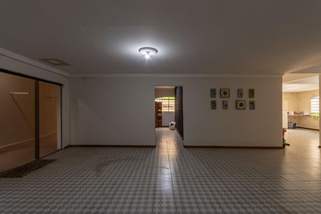 Casa à venda com 492m², 3 quartos e 4 vagasÁrea comum - Salão de festas