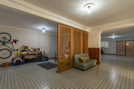 Casa à venda com 492m², 3 quartos e 4 vagasÁrea comum - Salão de festas