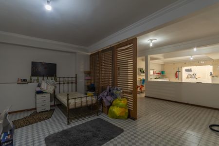 Casa à venda com 492m², 3 quartos e 4 vagasÁrea comum - Salão de festas