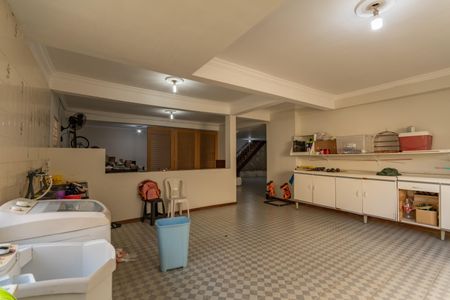 Casa à venda com 492m², 3 quartos e 4 vagasLavanderia