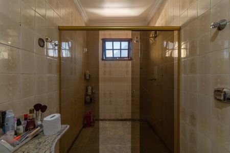 Casa à venda com 492m², 3 quartos e 4 vagasBanheiro Suíte 1