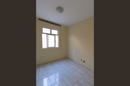 Apartamento à venda com 158m², 3 quartos e 1 vaga Apartamento à venda com 158m², 3 quartos e 1 vagaQuarto 2