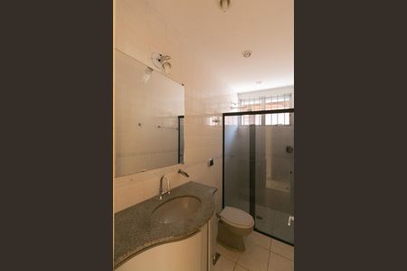 Apartamento à venda com 158m², 3 quartos e 1 vaga Apartamento à venda com 158m², 3 quartos e 1 vagaBanheiro Social