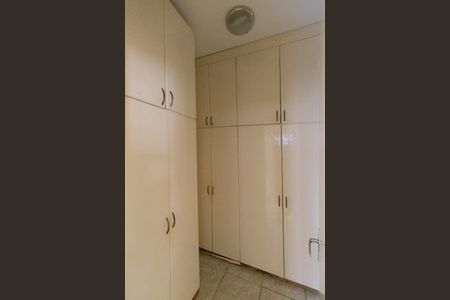 Apartamento à venda com 158m², 3 quartos e 1 vaga Apartamento à venda com 158m², 3 quartos e 1 vagaSuíte Closet