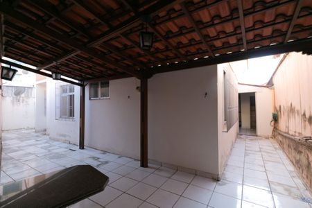 Apartamento à venda com 158m², 3 quartos e 1 vaga Apartamento à venda com 158m², 3 quartos e 1 vagaQuintal