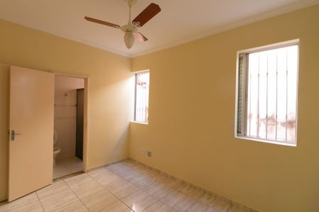 Apartamento à venda com 158m², 3 quartos e 1 vaga Apartamento à venda com 158m², 3 quartos e 1 vagaSuíte