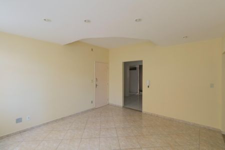 Apartamento à venda com 158m², 3 quartos e 1 vaga Apartamento à venda com 158m², 3 quartos e 1 vagaSala