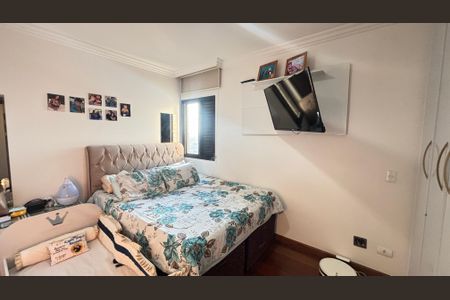 Apartamento à venda com 100m², 3 quartos e 2 vagas Apartamento à venda com 100m², 3 quartos e 2 vagasSuíte