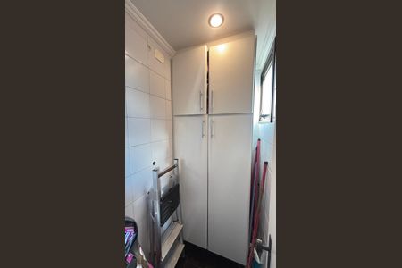 Apartamento à venda com 100m², 3 quartos e 2 vagas Apartamento à venda com 100m², 3 quartos e 2 vagasDespensa