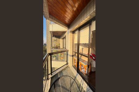 Apartamento à venda com 100m², 3 quartos e 2 vagas Apartamento à venda com 100m², 3 quartos e 2 vagasVaranda da Sala