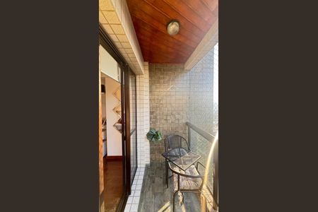 Apartamento à venda com 100m², 3 quartos e 2 vagas Apartamento à venda com 100m², 3 quartos e 2 vagasVaranda da Sala