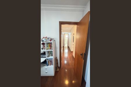 Apartamento à venda com 100m², 3 quartos e 2 vagas Apartamento à venda com 100m², 3 quartos e 2 vagasQuarto 2