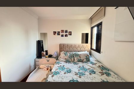 Apartamento à venda com 100m², 3 quartos e 2 vagas Apartamento à venda com 100m², 3 quartos e 2 vagasSuíte