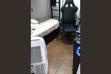 Casa à venda com 154m², 2 quartos e 5 vagas